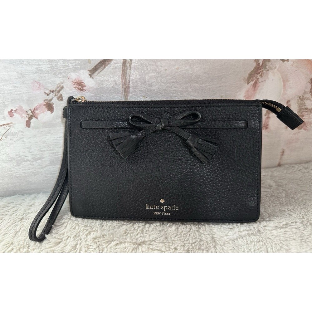 Kate Spade Wristlet Hayes Street Leila Black Bow 7"x4"